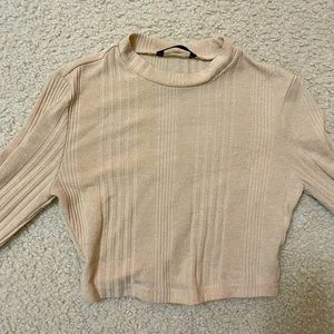 Women’s fitted turtleneck (cropped)